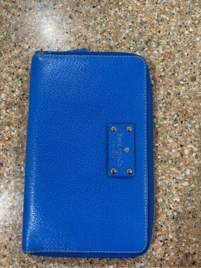 kate spade blue zip-around wallet